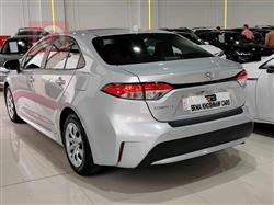 تۆیۆتا کۆرۆلا